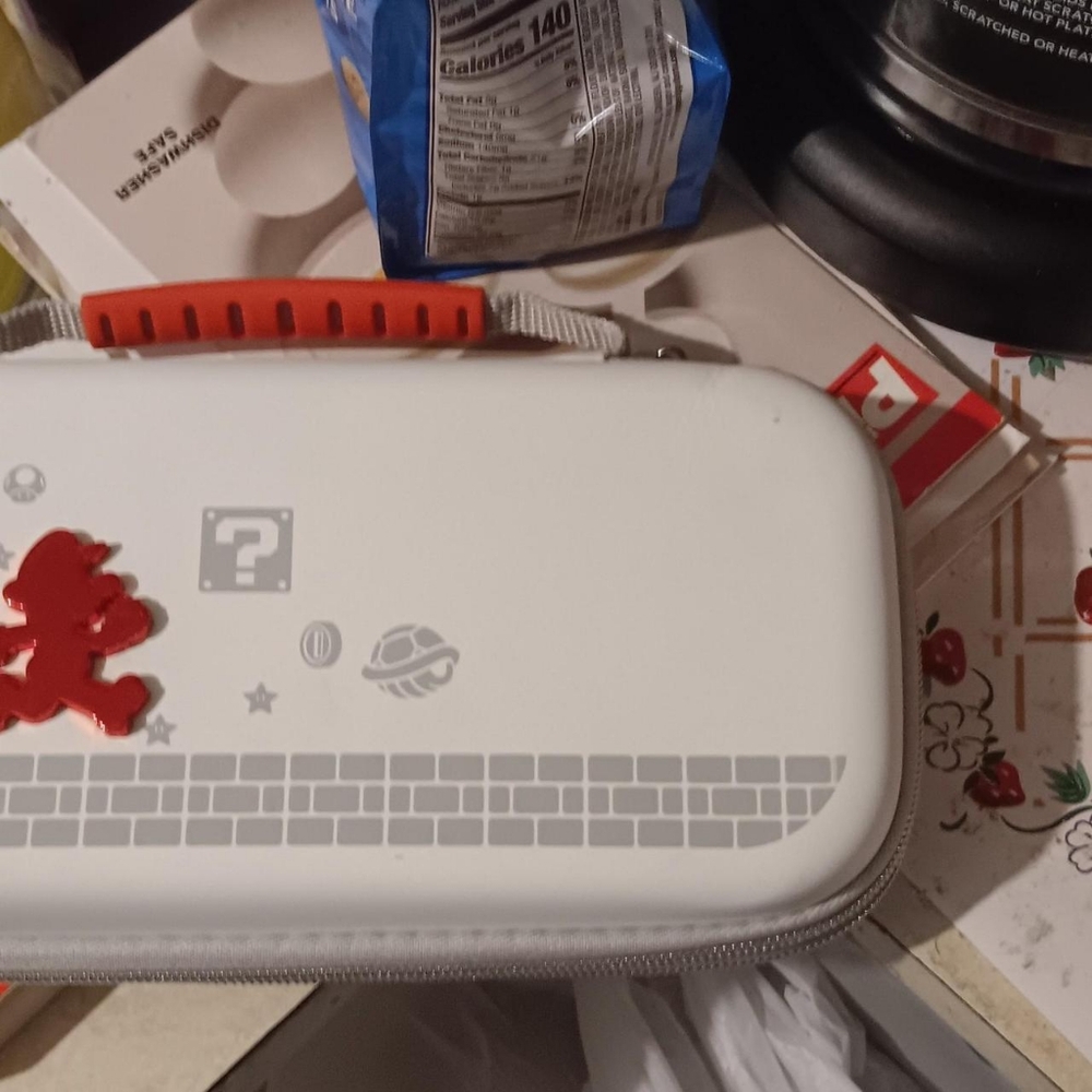 Nintendo switch lite Mario case - Picture 4 of 10